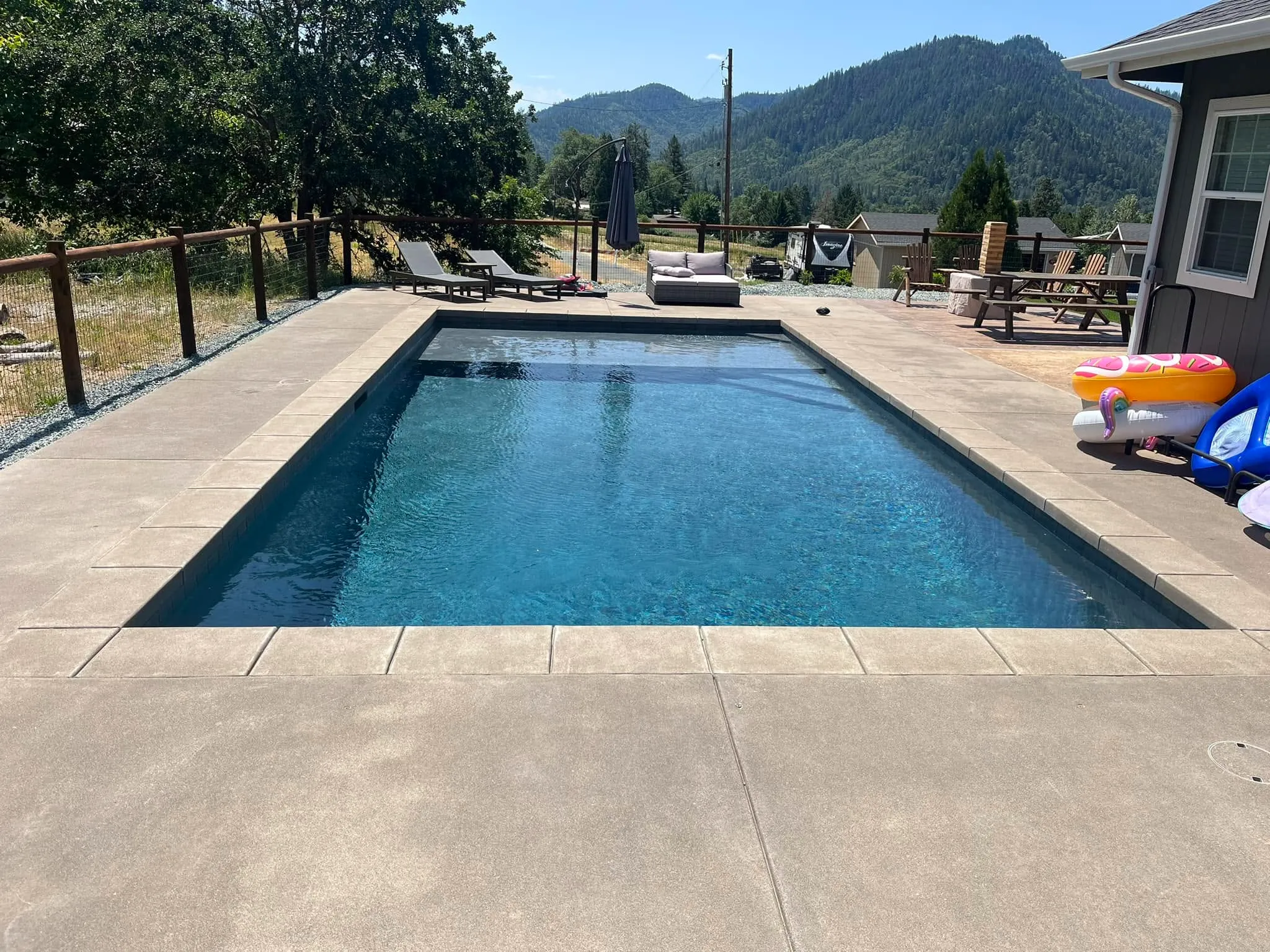 Custom Inground Pools Services